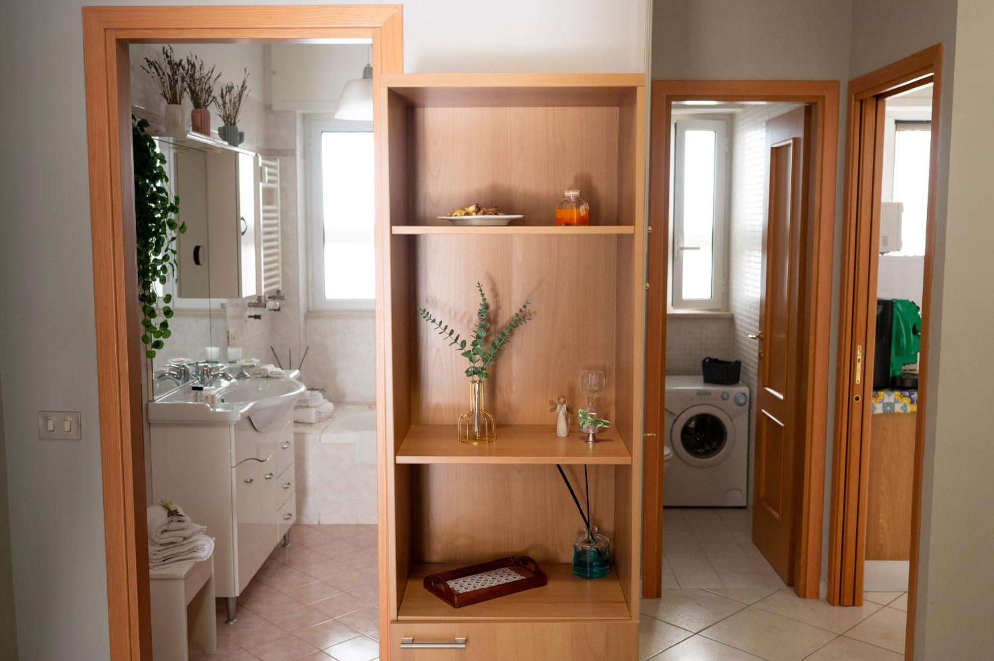 Renza House Chiaia Appartement Napels Buitenkant foto